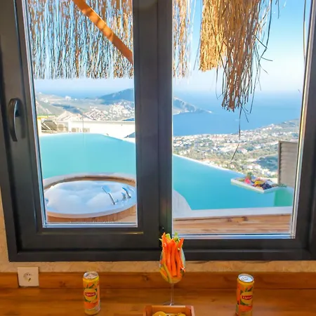 Sun House Villa